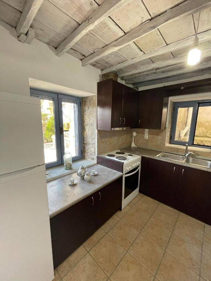 Kontias Stonehouse 2 Villa Ngoại thất bức ảnh